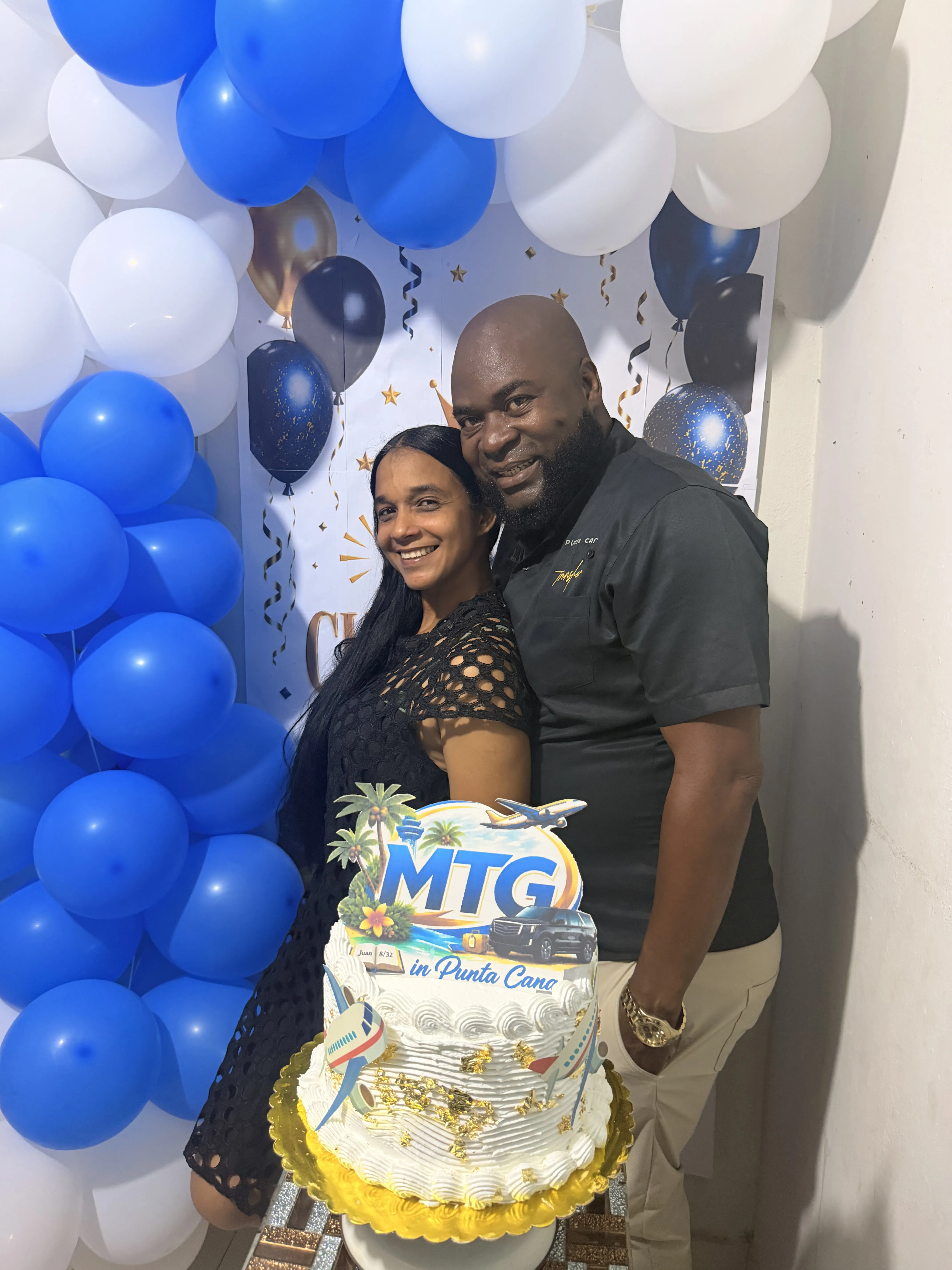 Guests celebrating an anniversary in Punta Cana
